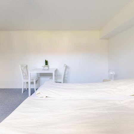 Vaerelse I Rolig Villakvarter, Central Beliggenhed Odense Ngoại thất bức ảnh